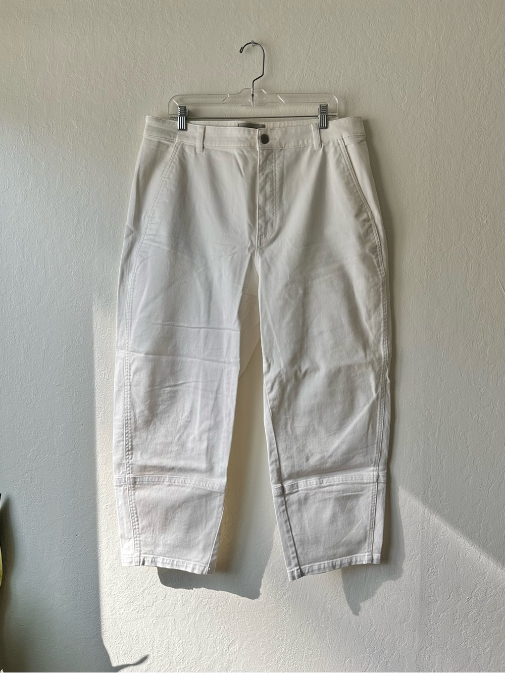 Sold Everlane the utility barrel pant bone white women’s size 16 organic cotton